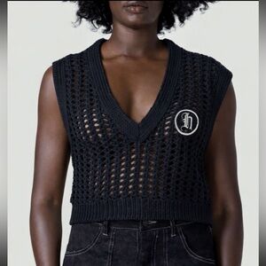 Elegant Black Knit Crop Sweater Top